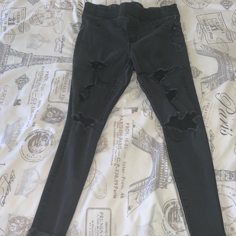 Old navy black rockstar mid rise jeans size 14